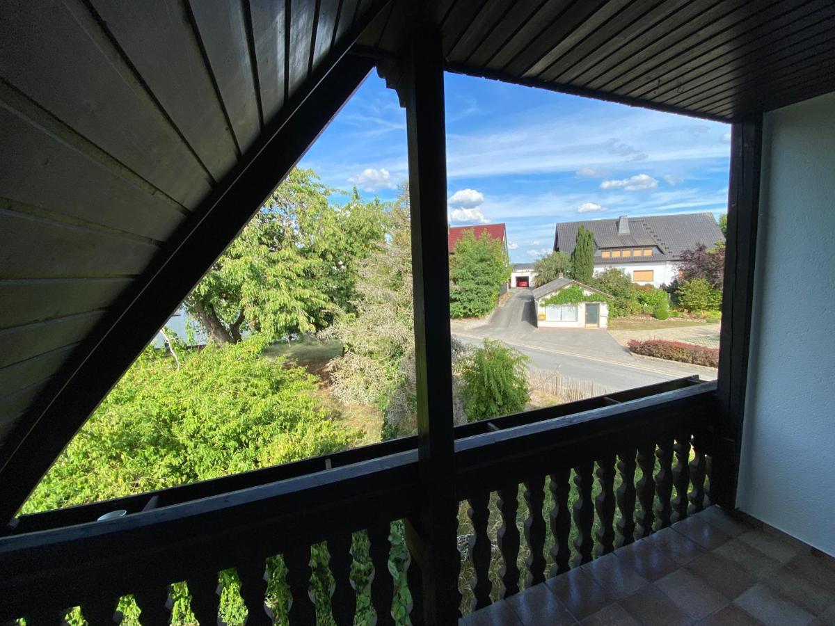 Modern Flat With Garden & Terrace Near Coburg Leilighet Ebersdorf bei Coburg Eksteriør bilde